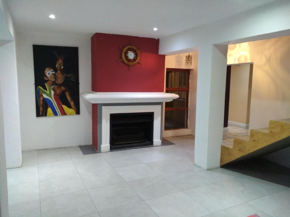 Liziwe'S Guest House Matroosfontein ภายนอก รูปภาพ